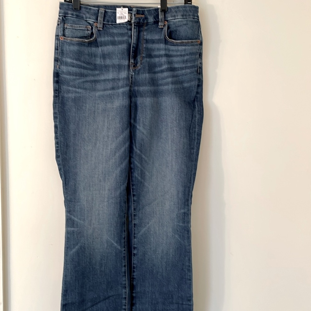 American Eagle Skinny Kick Jeans